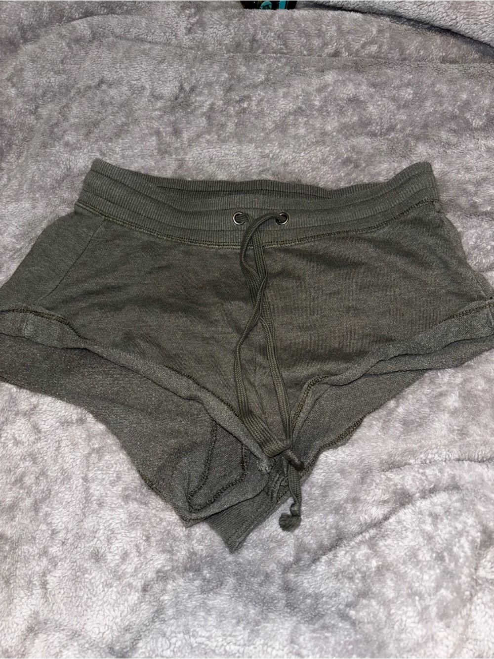 Women’s aerie Olive Green Lounge Shorts with Drawstring xs